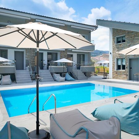 Aerino Luxury Villas 크리시 아모우디아 외부 사진
